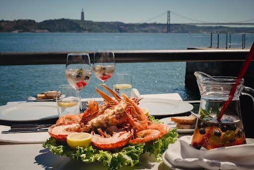 Uma Viagem Culinária por Portugal